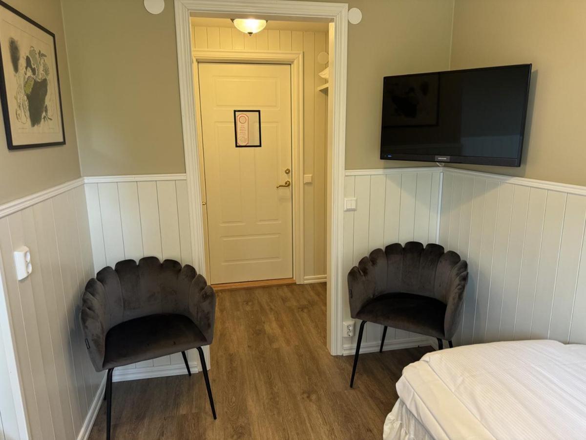Hotel Tanum Gestgifveri 타넘셰드 외부 사진